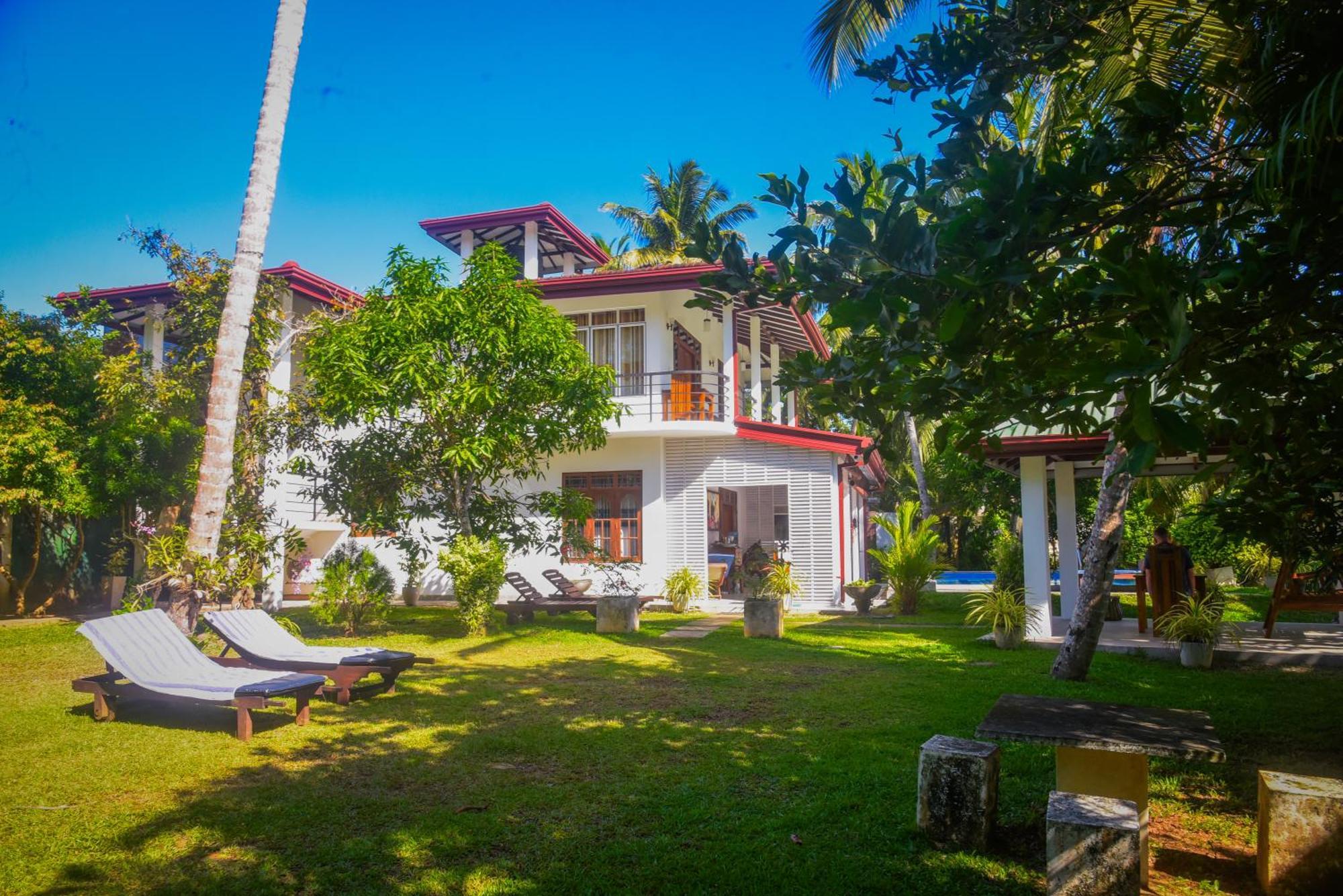 Villa A.SMS Induruwa Kültér fotó
